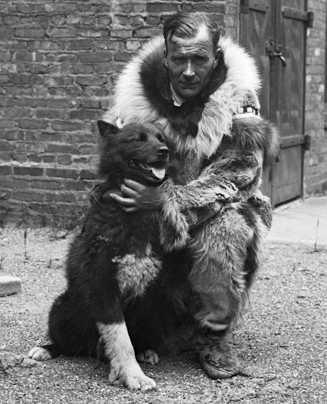 Gunnar Kaasen with Balto, 1925